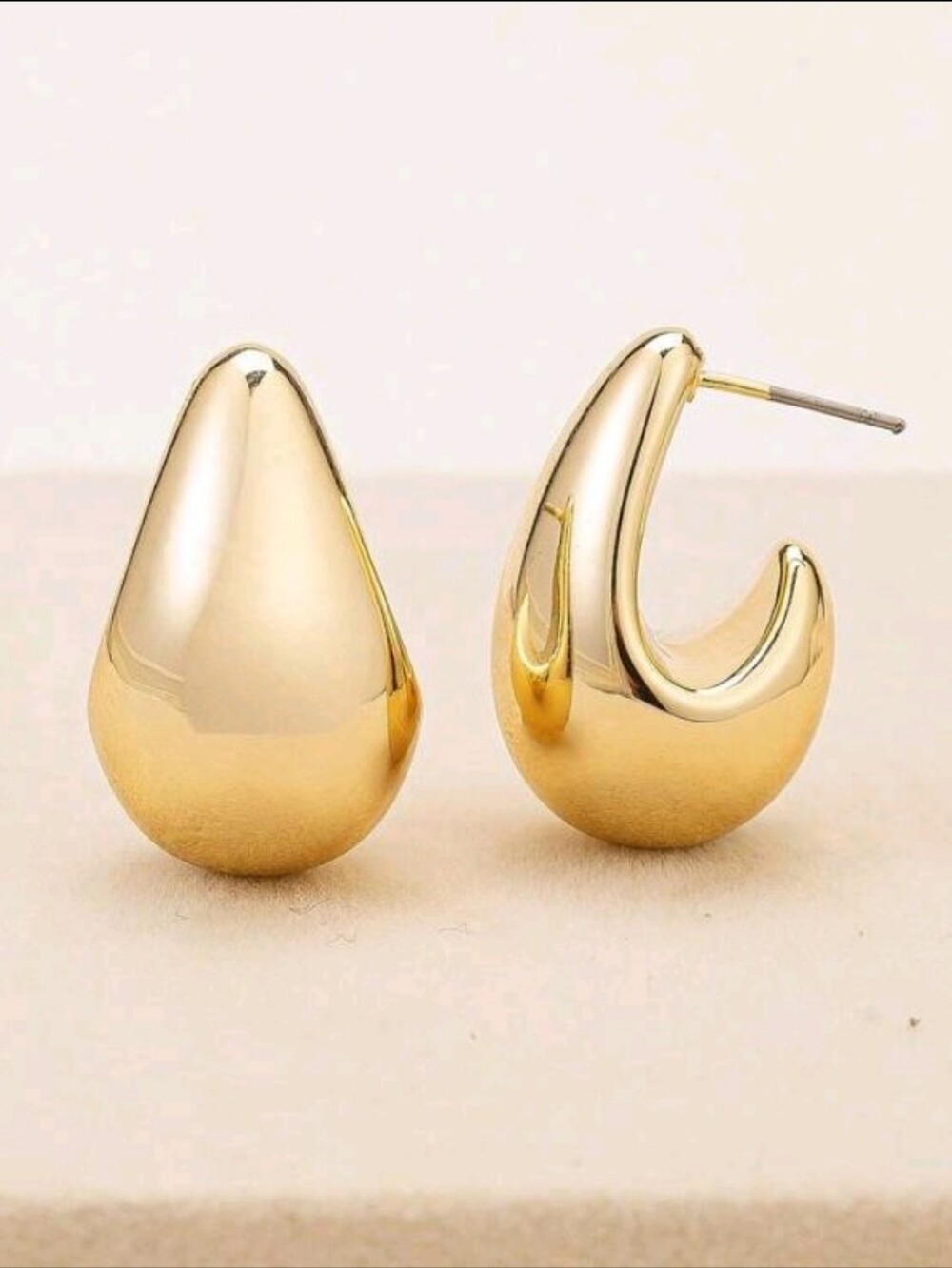 NEW! Minimalist Gold Teardrop Hoop Earrings - Elegant Women's Jewelry